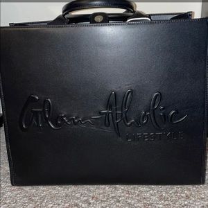 Glamaholic Signature Luxe Tote